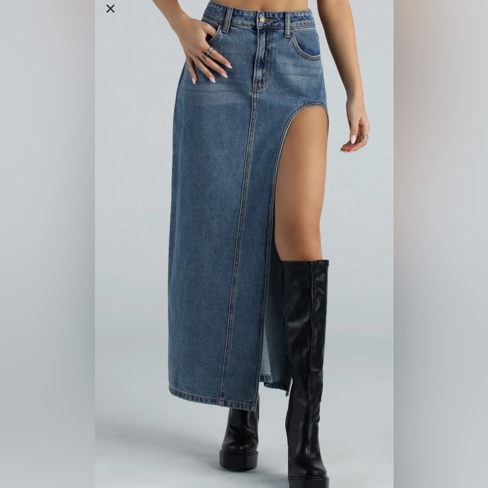 Open thigh denim maxi skirt
